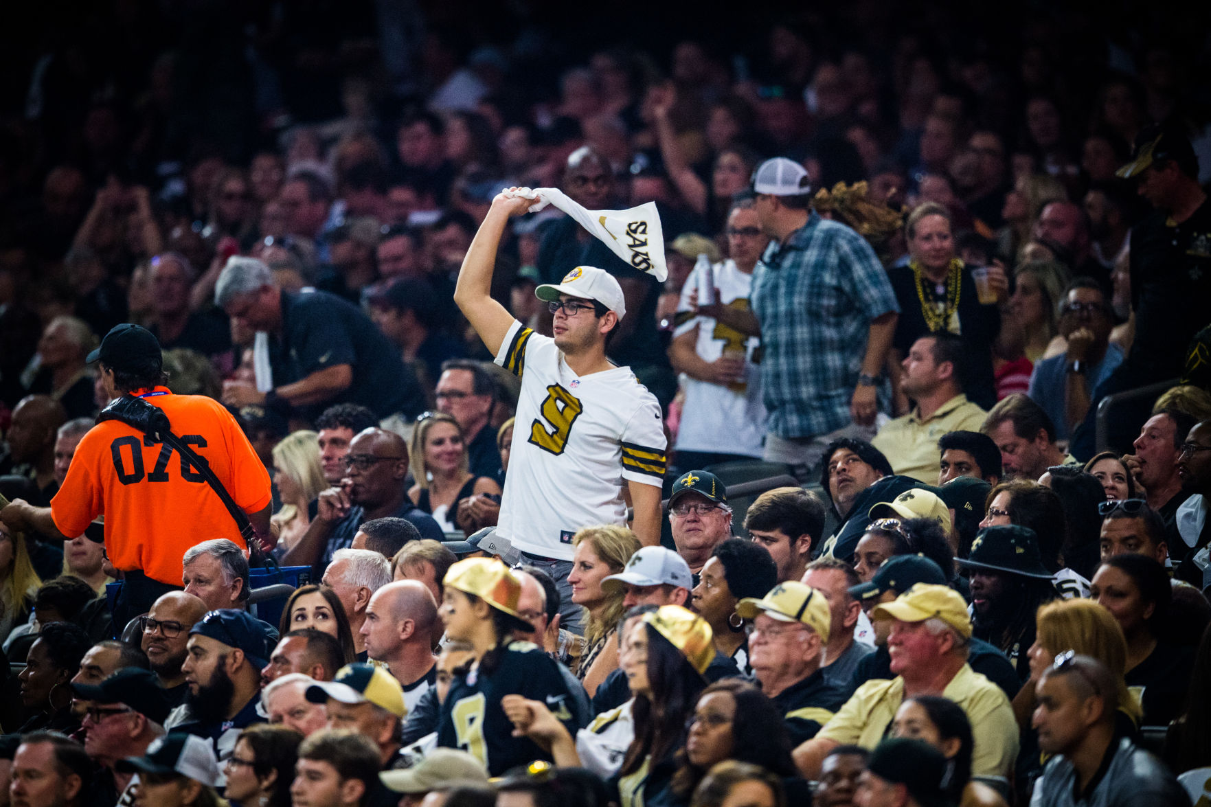saintsbucs.091018.017